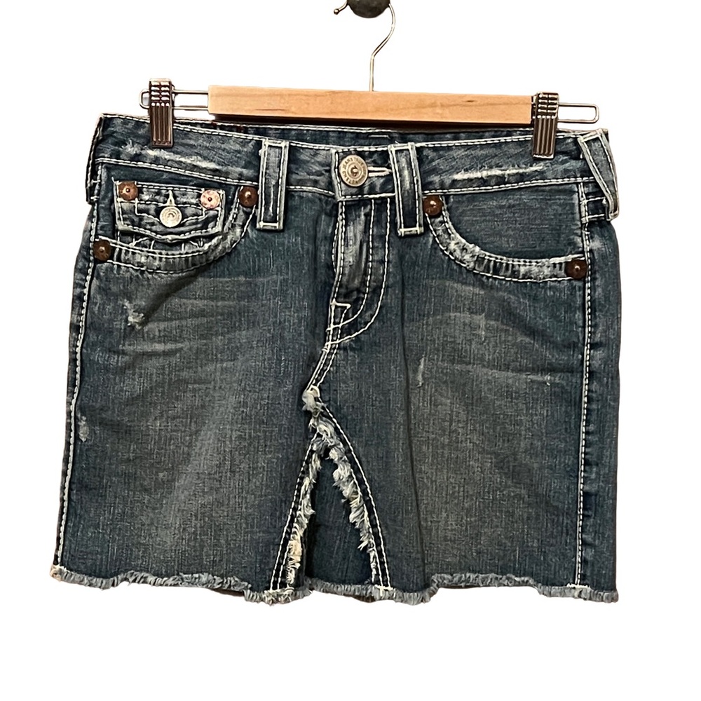 Vintage Y2K Lola Big T True Religion distressed denim jean skirt size 27